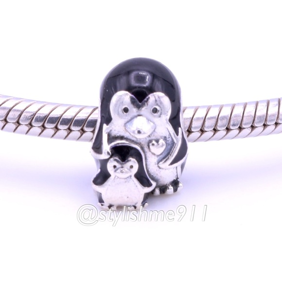 Authentic PANDORA Penguin Family Charm - 791404EN60 - Picture 1 of 12